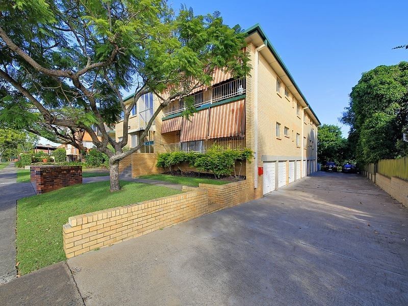 1/277 Cavendish Road, Coorparoo QLD 4151