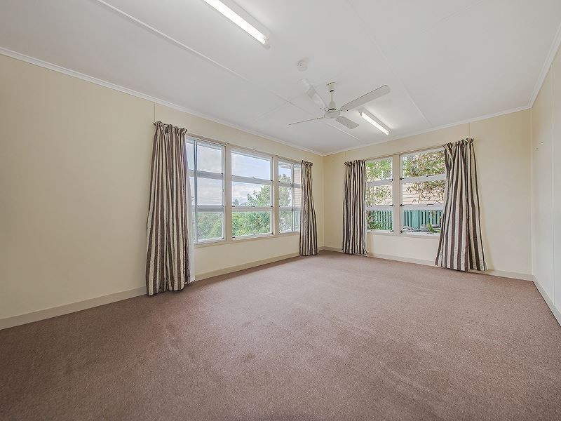 67 Chataway Street, Carina Heights QLD 4152