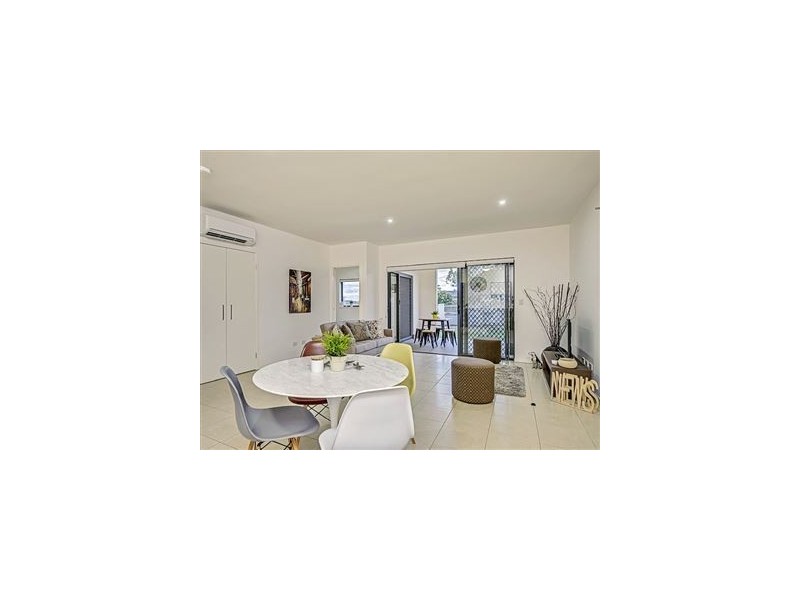 12/71 Dansie Street, Coorparoo QLD 4151
