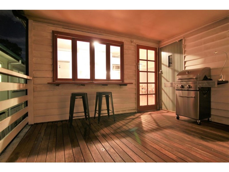 22 Corn Street, Holland Park West QLD 4121
