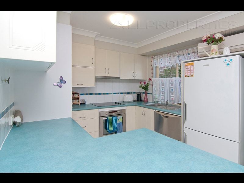 2/1 Farr Jones Court, Daisy Hill QLD 4127