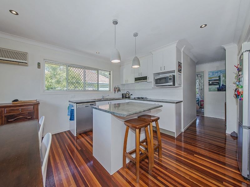 1 Trundle Street, Coorparoo QLD 4151