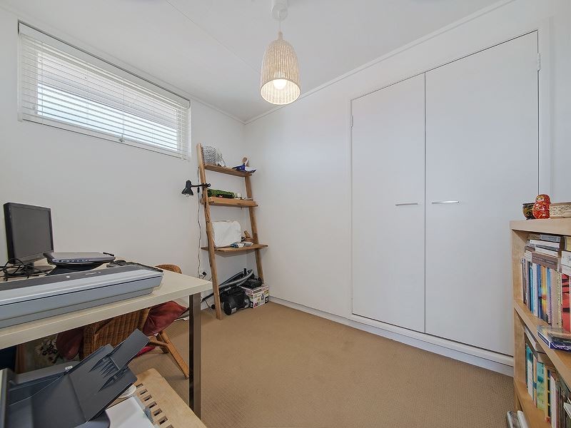 7/241 Cavendish Road, Coorparoo QLD 4151