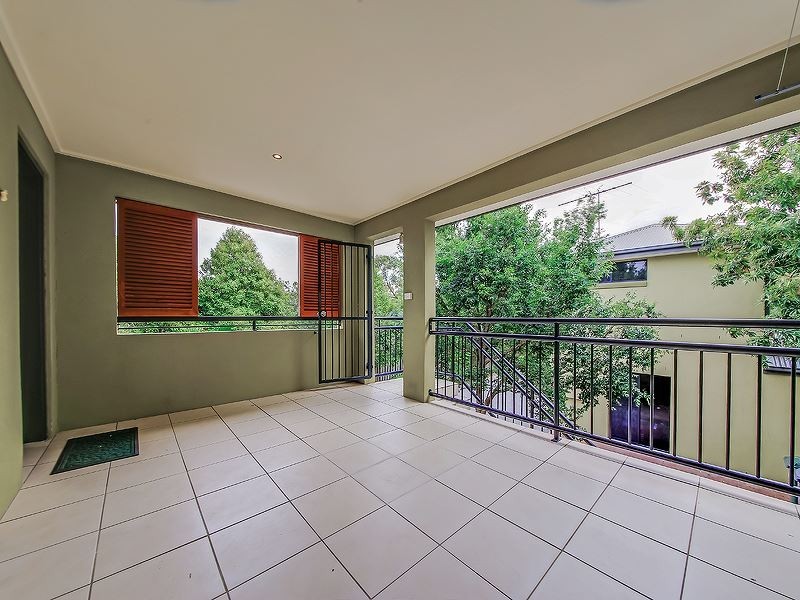 3/23 Gladys St, Greenslopes QLD 4120