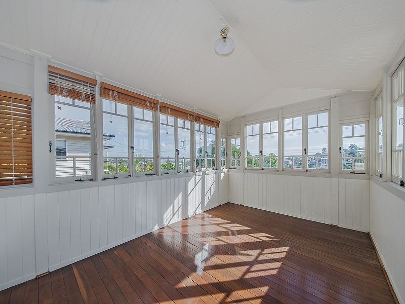 25 Illidge Street, Coorparoo QLD 4151
