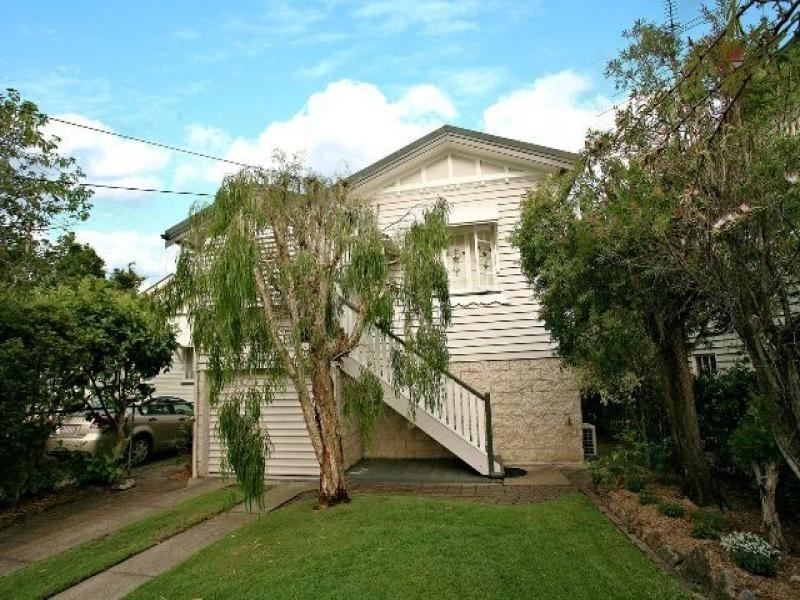 24 Geera Street, Coorparoo QLD 4151