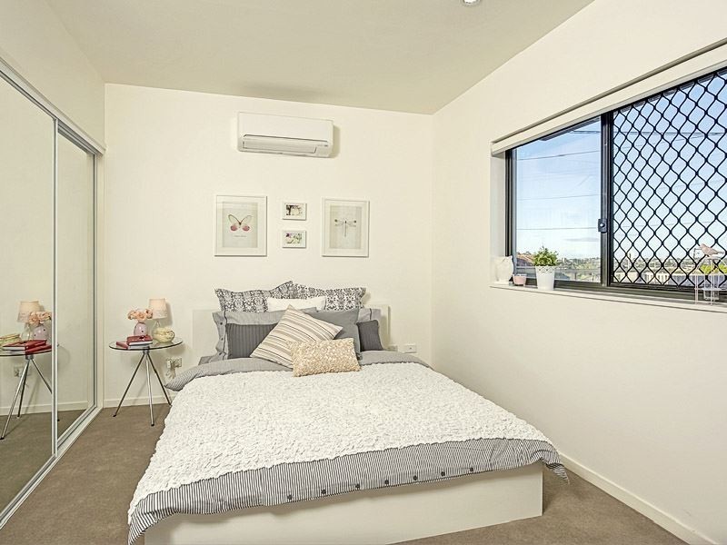 11/71 Dansie Street, Coorparoo QLD 4151