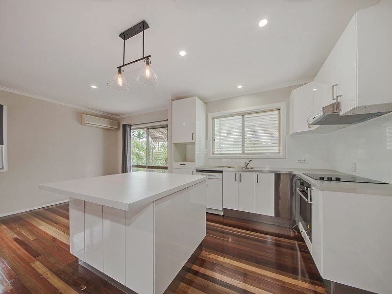 92 Newnham Road, Mount Gravatt East QLD 4122