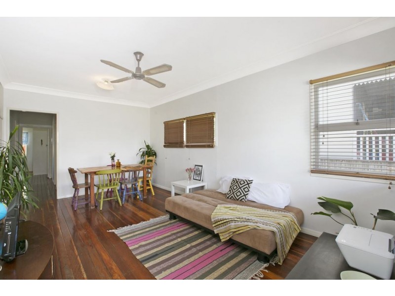 17 Annie Street, Woolloongabba QLD 4102