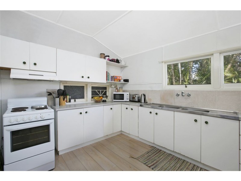 17 Annie Street, Woolloongabba QLD 4102