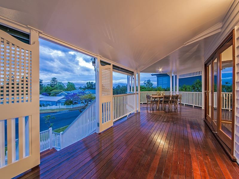 56 Kelsey Street, Coorparoo QLD 4151