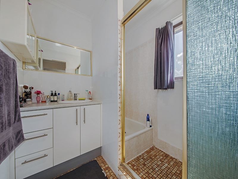 5/182 Juliette Street, Greenslopes QLD 4120