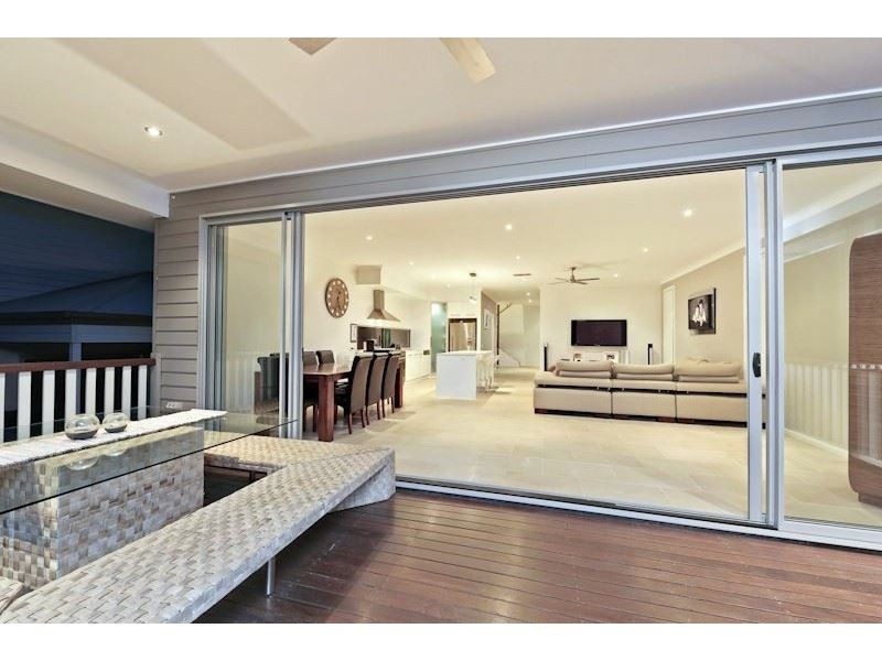 38 Boronia Avenue, Holland Park West QLD 4121