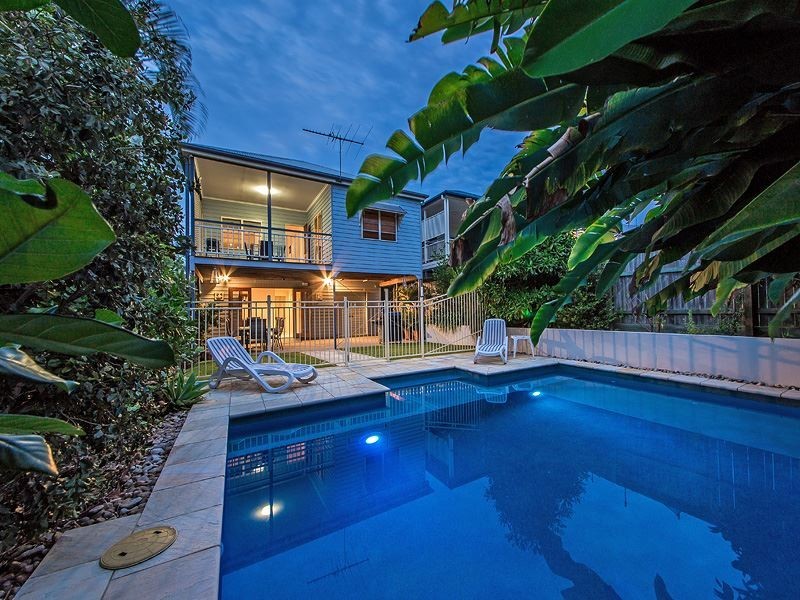 7 Newman Avenue, Camp Hill QLD 4152