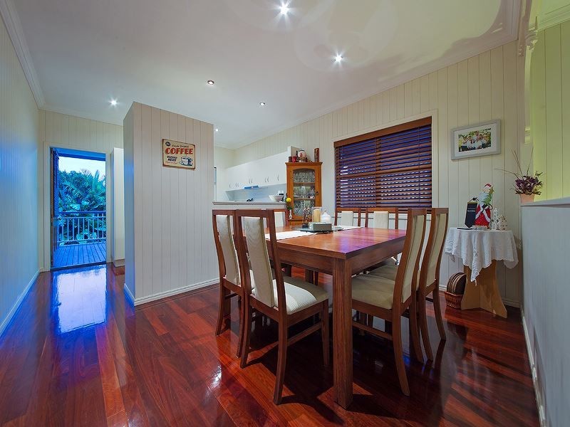 7 Newman Avenue, Camp Hill QLD 4152