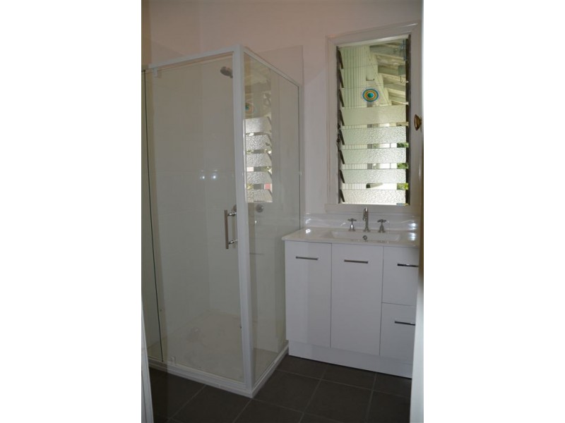 126 Oateson Skyline Drive, Seven Hills QLD 4170