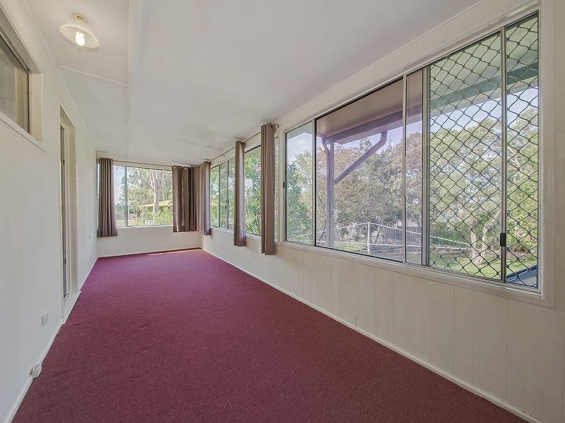 15 Monza Street, Holland Park West QLD 4121