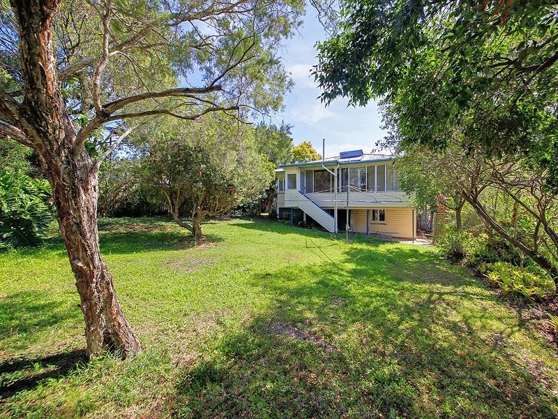 15 Monza Street, Holland Park West QLD 4121