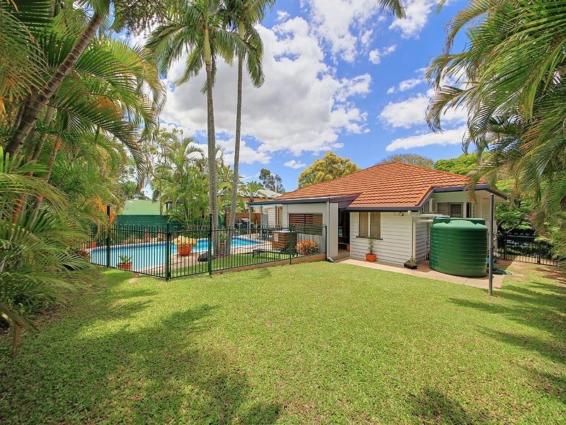 67 Lancaster Street, Coorparoo QLD 4151