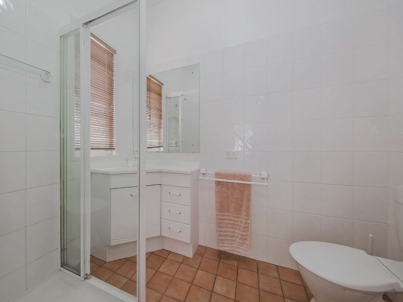 67 Lancaster Street, Coorparoo QLD 4151
