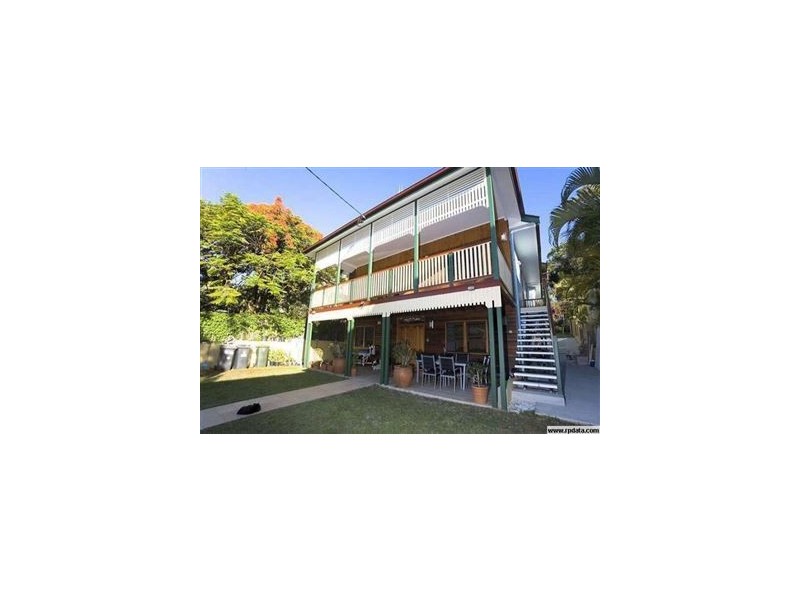 8/9 Beanga Street, Greenslopes QLD 4120