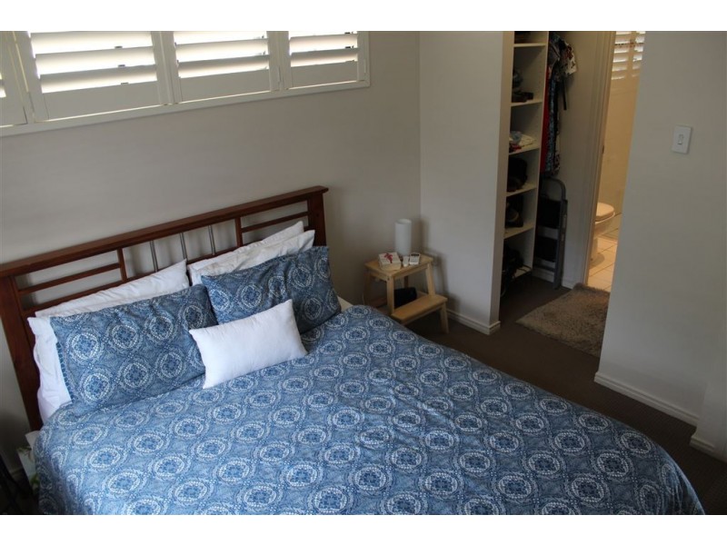 4/17 Rialto street, Coorparoo QLD 4151