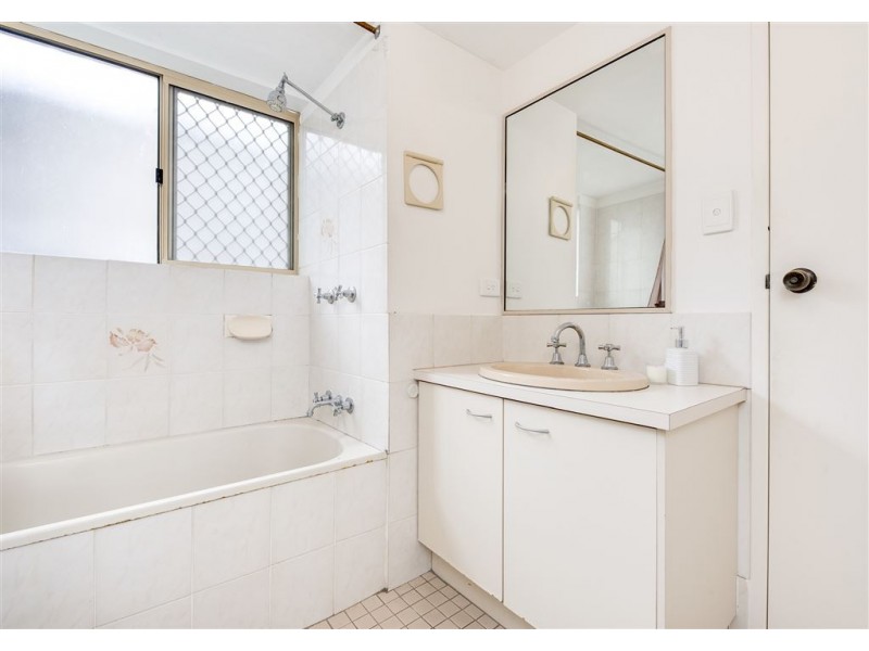 3/28 Dickenson Street, Carina QLD 4152