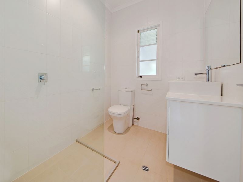 42 Capella Street, Coorparoo QLD 4151