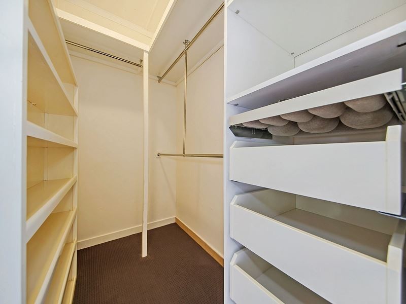 42 Capella Street, Coorparoo QLD 4151