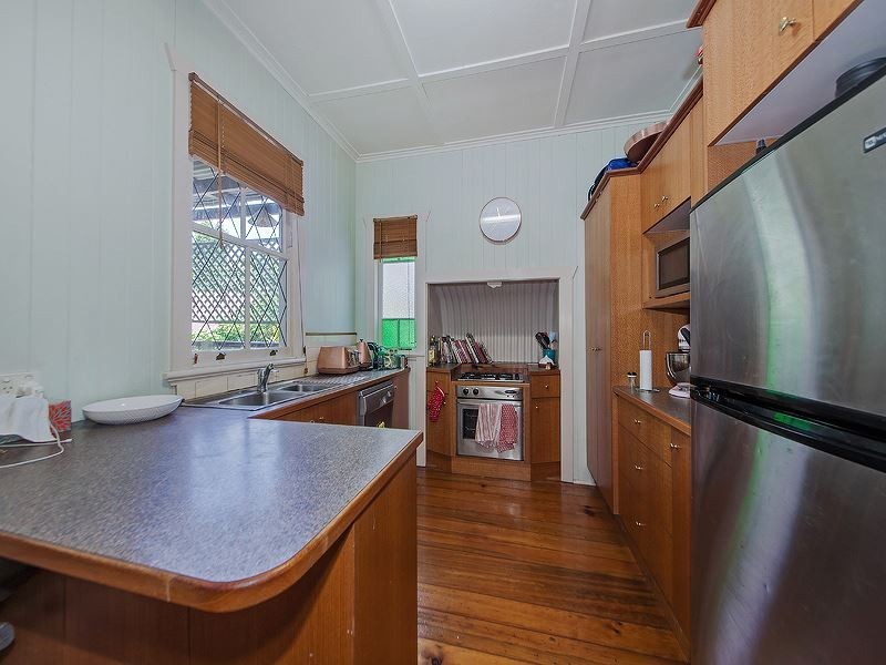 34 Joffre Street, Coorparoo QLD 4151