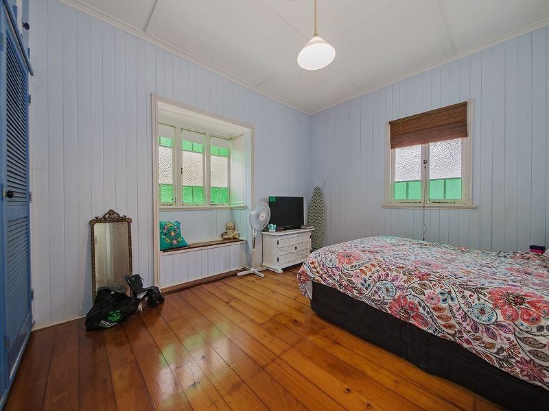 34 Joffre Street, Coorparoo QLD 4151