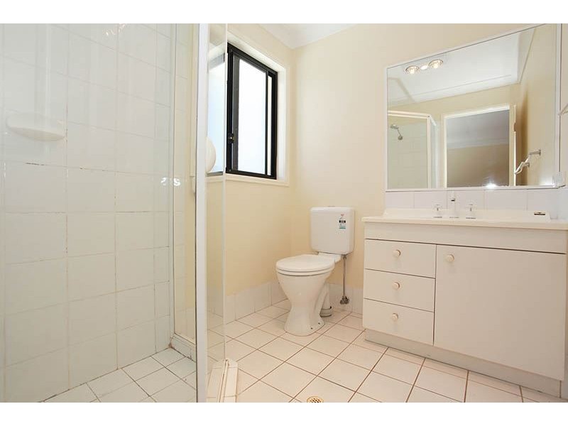 45 Cribb Road, Carindale QLD 4152