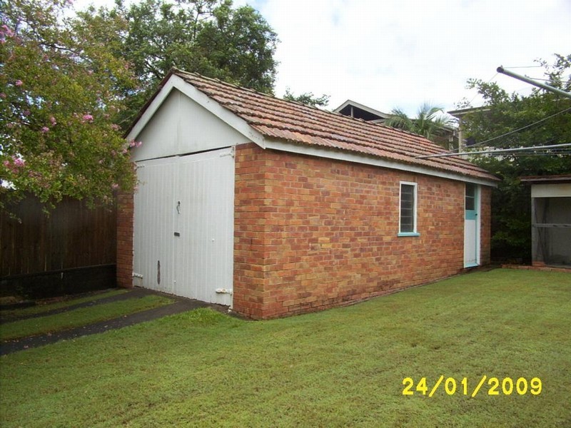 53 Raven Street, Camp Hill QLD 4152