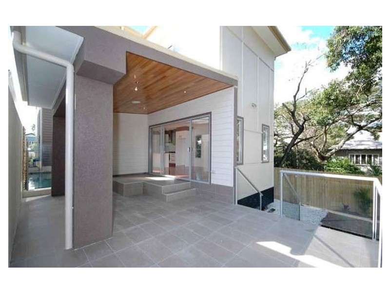 105 Strong Avenue, Graceville QLD 4075