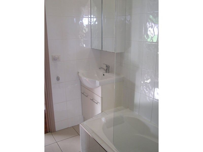 145 Watson Street, Camp Hill QLD 4152