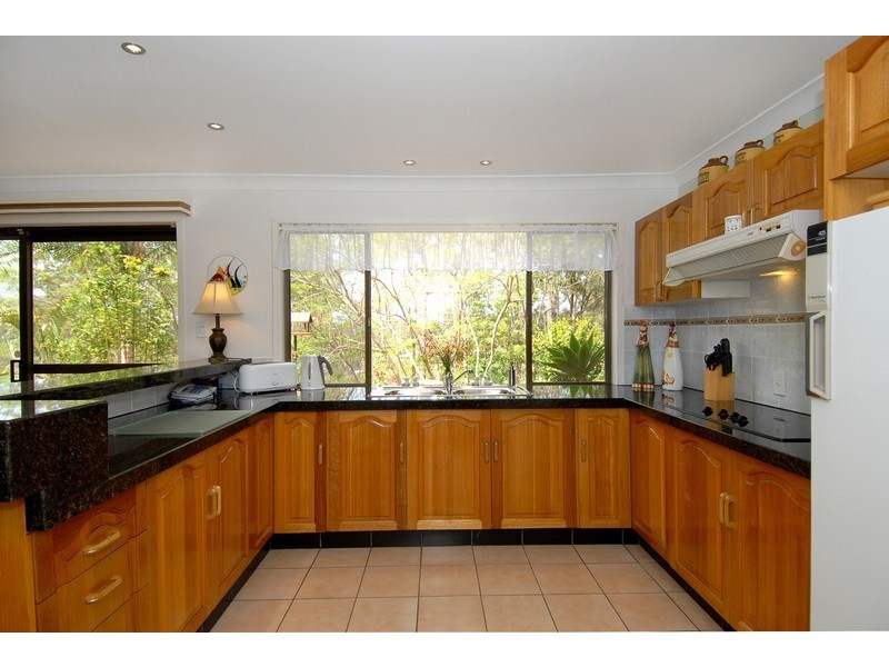 12 Fitzgerald Court, Samford QLD 4520