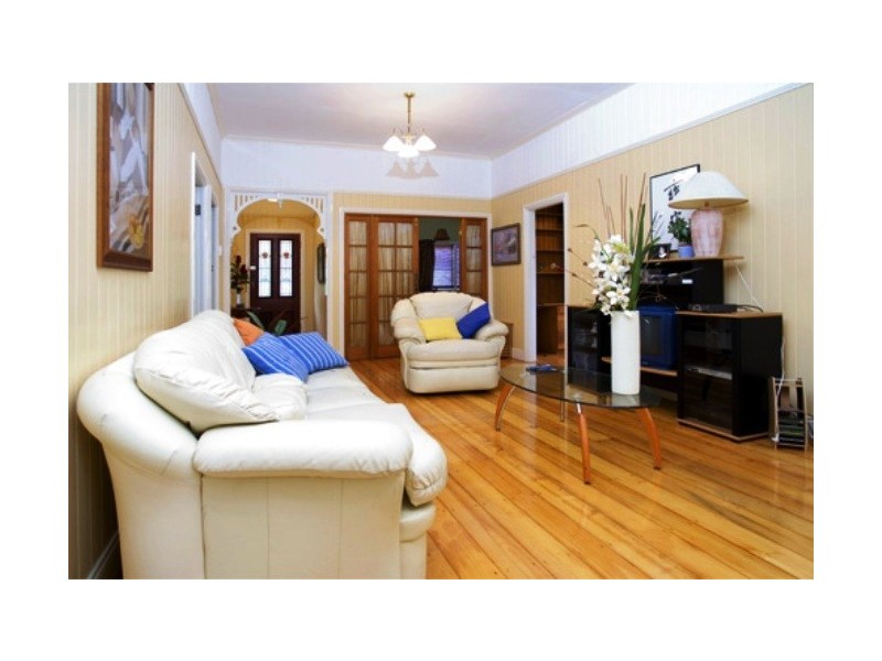 9 Mara Place, Ashgrove QLD 4060