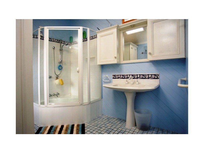 9 Mara Place, Ashgrove QLD 4060