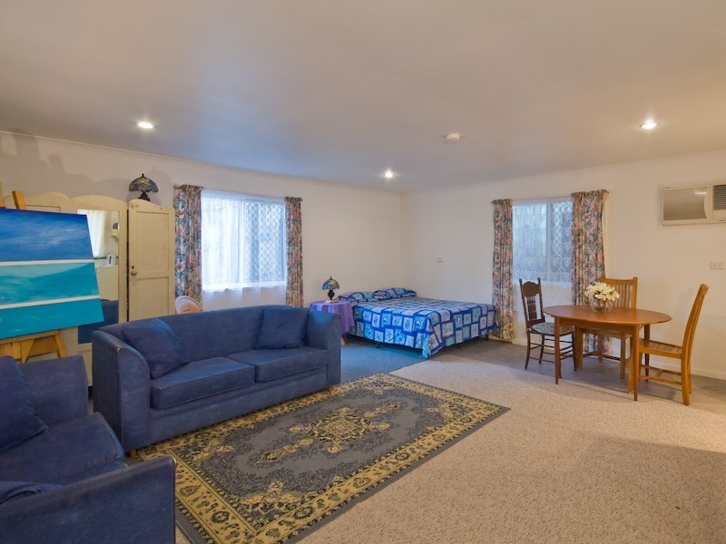 41 Blackwood Drive, Arana Hills QLD 4054