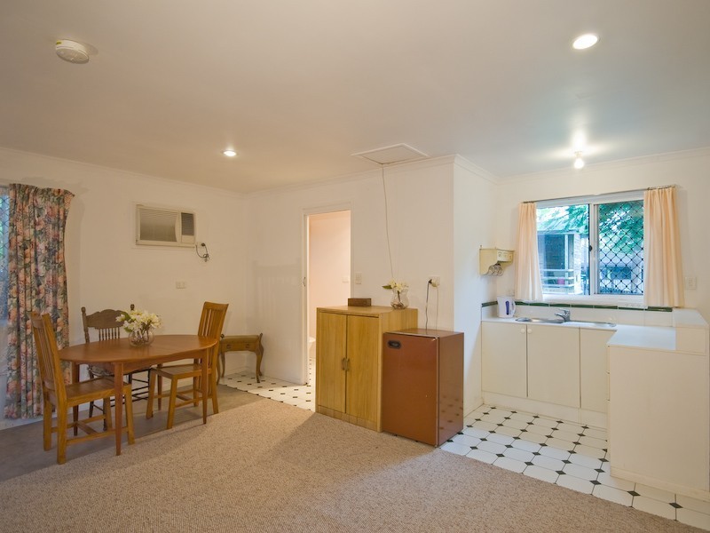 41 Blackwood Drive, Arana Hills QLD 4054