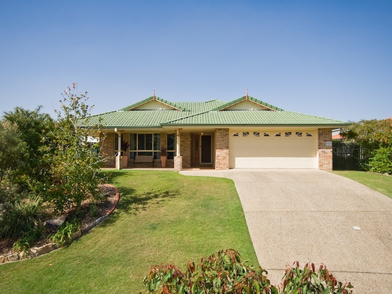 43 Cressbrook Drive, Albany Creek QLD 4035