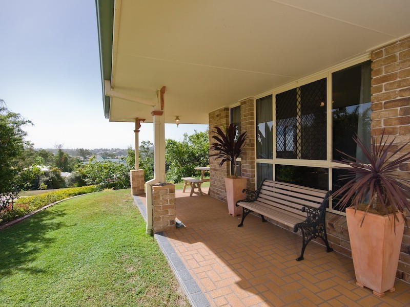 43 Cressbrook Drive, Albany Creek QLD 4035