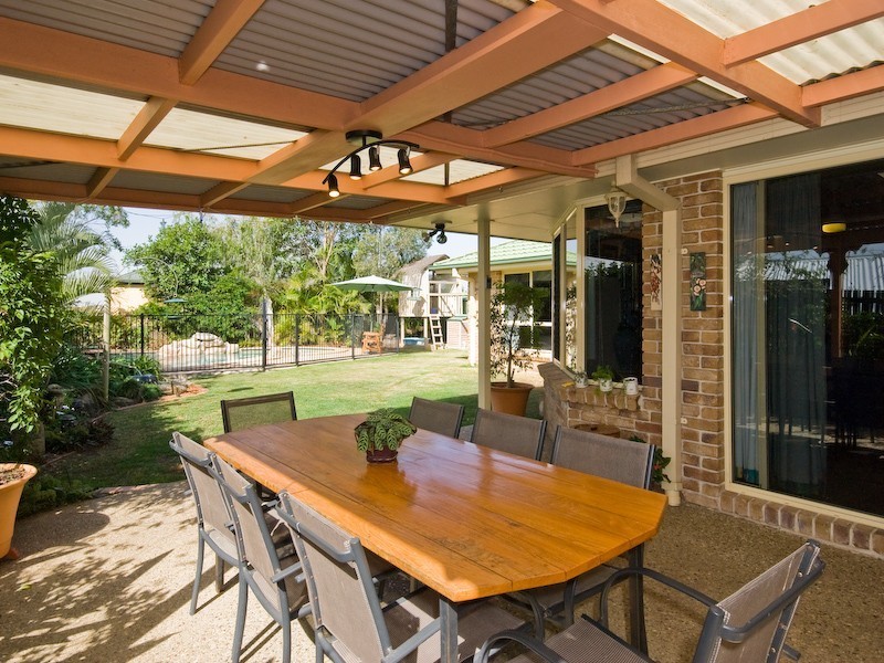 43 Cressbrook Drive, Albany Creek QLD 4035