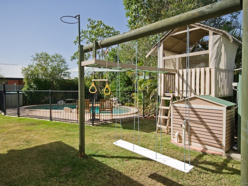 43 Cressbrook Drive, Albany Creek QLD 4035