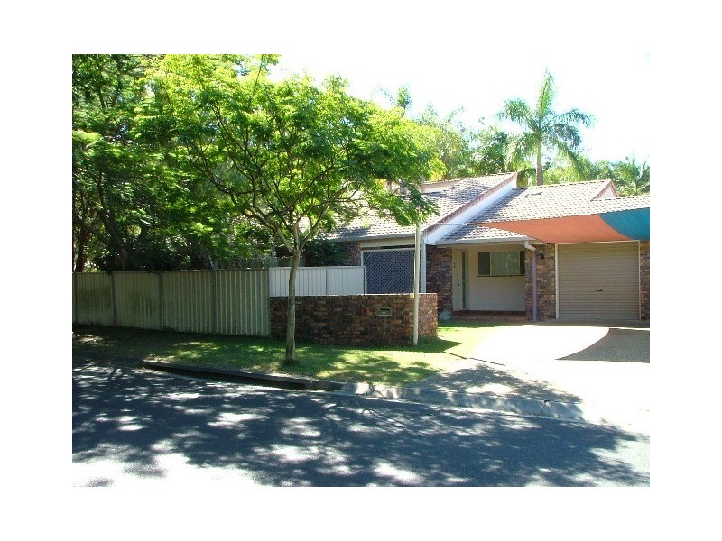 1 Willowood Place, The Gap QLD 4061