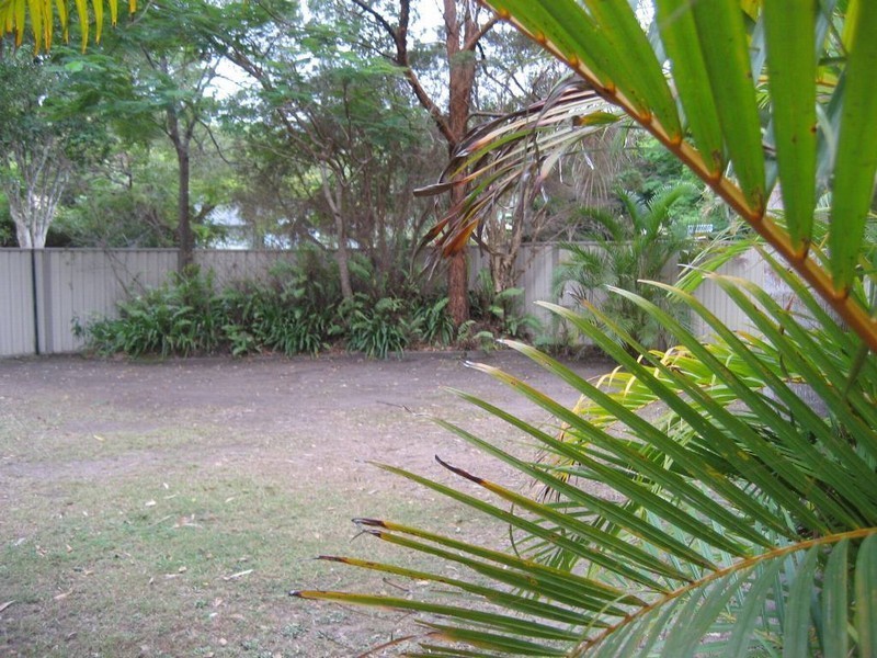 1 Willowood Place, The Gap QLD 4061
