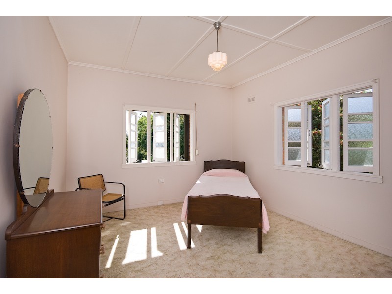 10 Jason Street, Red Hill QLD 4059