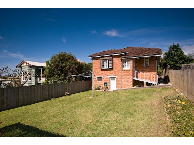 10 Jason Street, Red Hill QLD 4059