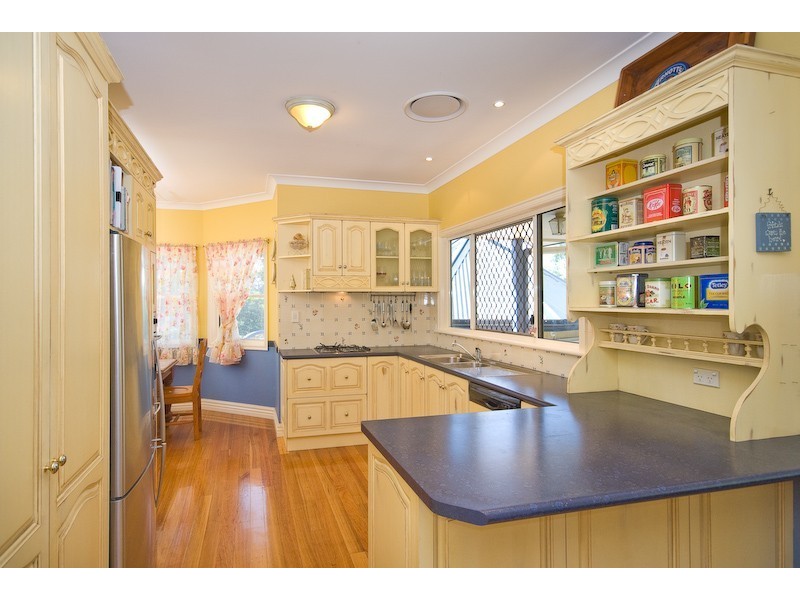 43 Larwood Place, Ferny Hills QLD 4055