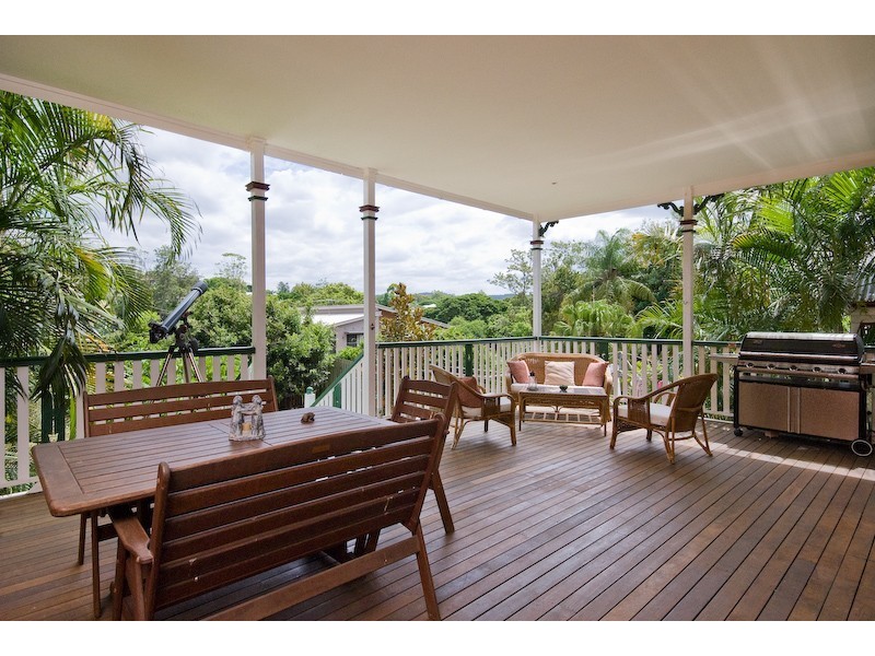 32 Coronation Street, Bardon QLD 4065